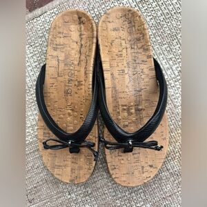 Vionic Black Cork Sole Sandals with Bow Accents